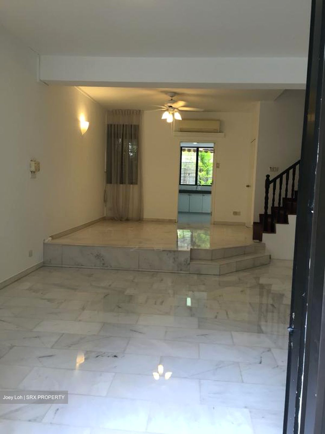 Orchard Road (D9), Terrace #498159641